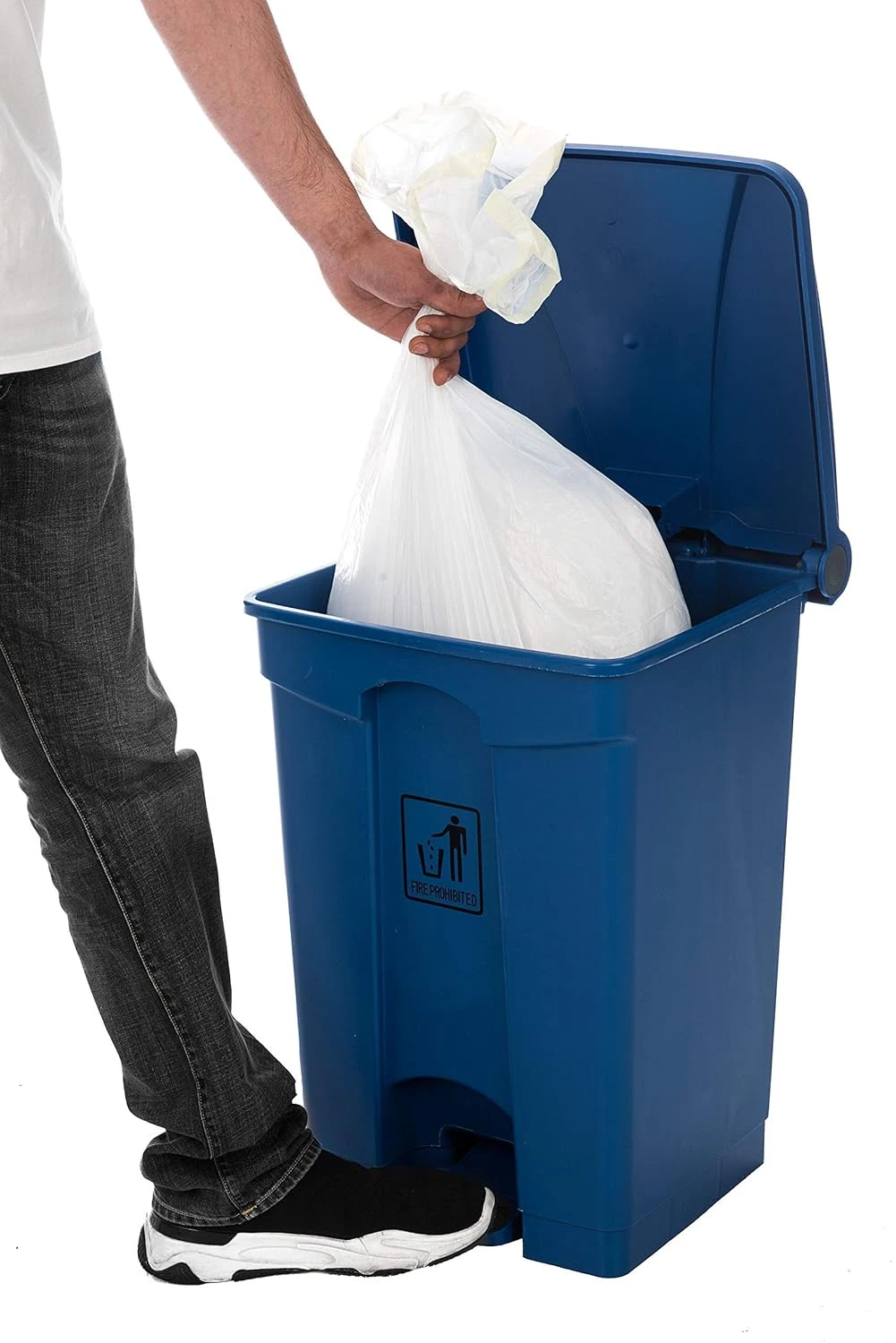 JanSan Front Step-On Polypropylene Bin 45L with Lid Blue