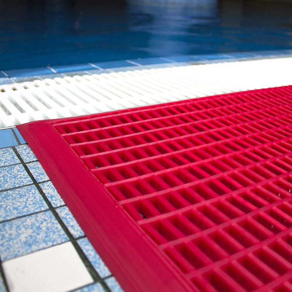 Coba Leisure & Pool Area Safety PVC Mat Red 0.60m x 1.2m 47"